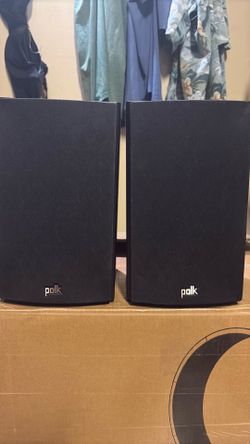Polk T15 Bookshelf Speakers