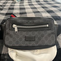 GG Black Belt Bag