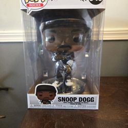 Jumbo Snoop Dogg Funko 
