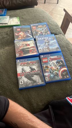 Playstation 4 Games And Controller 