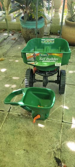 Scott's fertilizer spreaders