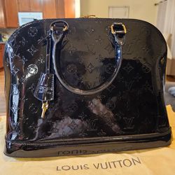 Louis Vuitton Alma MM