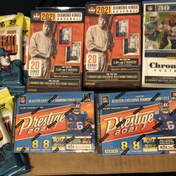 Football, Baseball, Basketball Sports Card Lot