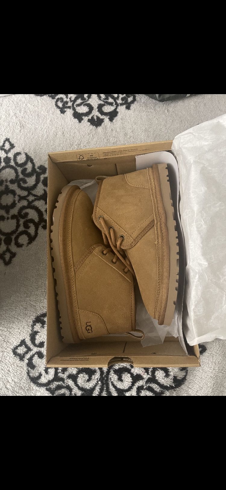 Size 5.5Y Ugg Boots 