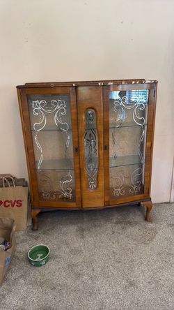 1930s Antique Hutch - must sell!