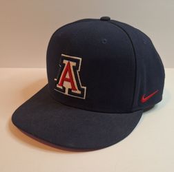 Arizona Wildcats/U of A Nike True Dri-FIT Snapback Hat - Navy Blue - One Size Fits Most, Like-New