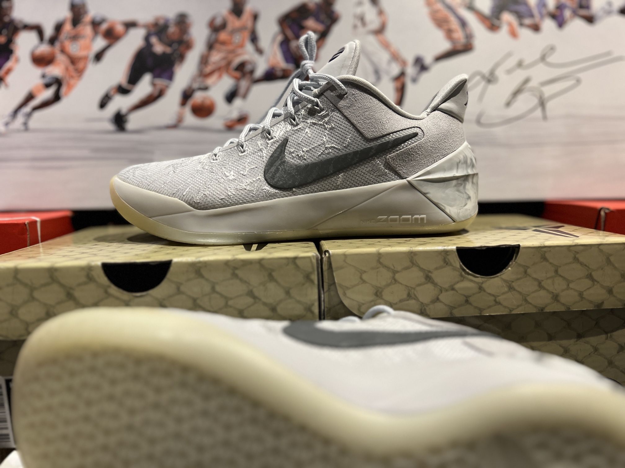 Nike Kobe AD DeRozan PE Compton Size 8 for Sale in Glendora, CA - OfferUp