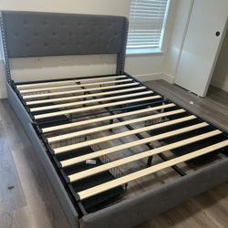 Queen Bed frame Slightly Used 