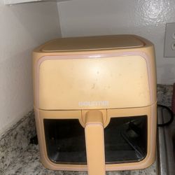 Pink Air fryer 