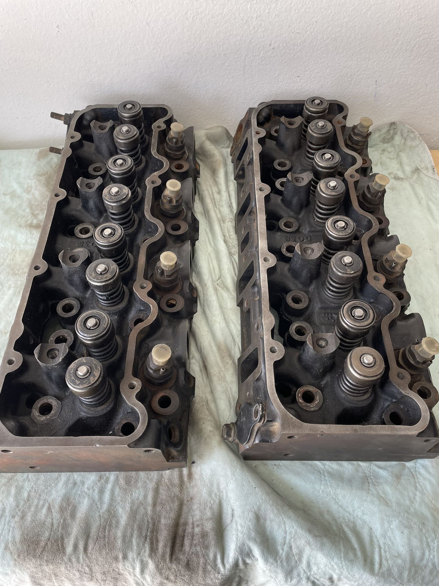6.5 Turbo Diesel Heads W/Injectors