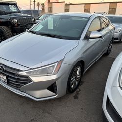 2019 Hyundai Elantra