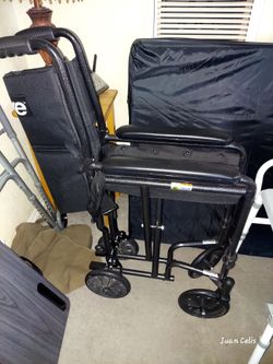 Drive Medical Lightweight Transport Wheelchair, 19" Seat, Black TR39E-SV