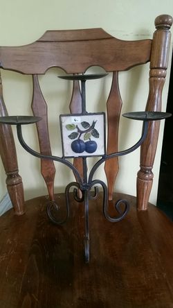 Candle holder