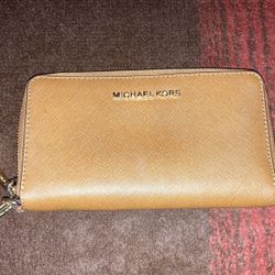 Authentic Michael Kors Wallet 
