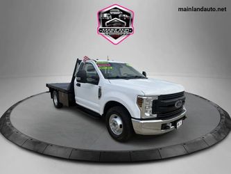 2019 Ford F350 Super Duty Regular Cab & Chassis