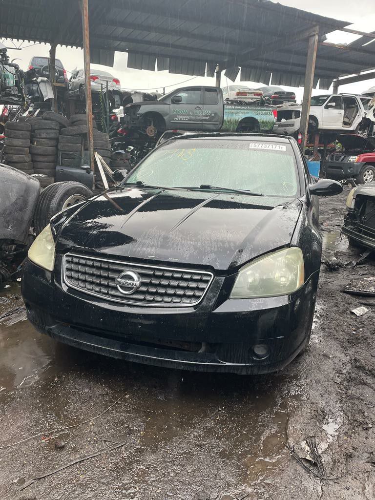 Nissan Altima 2002 2006 Full Parts Out