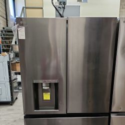 LG 29 Cu Ft Refrigerator  4 Door With Flex Zone New Black Stainless 