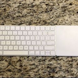 Apple Magic Trackpad 2 And Keyboard
