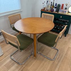 Mid-Century Dining Set – Crosley Round Table + 4 Rattan Cesca Chairs