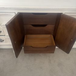 Thomasville Distressed White Dresser