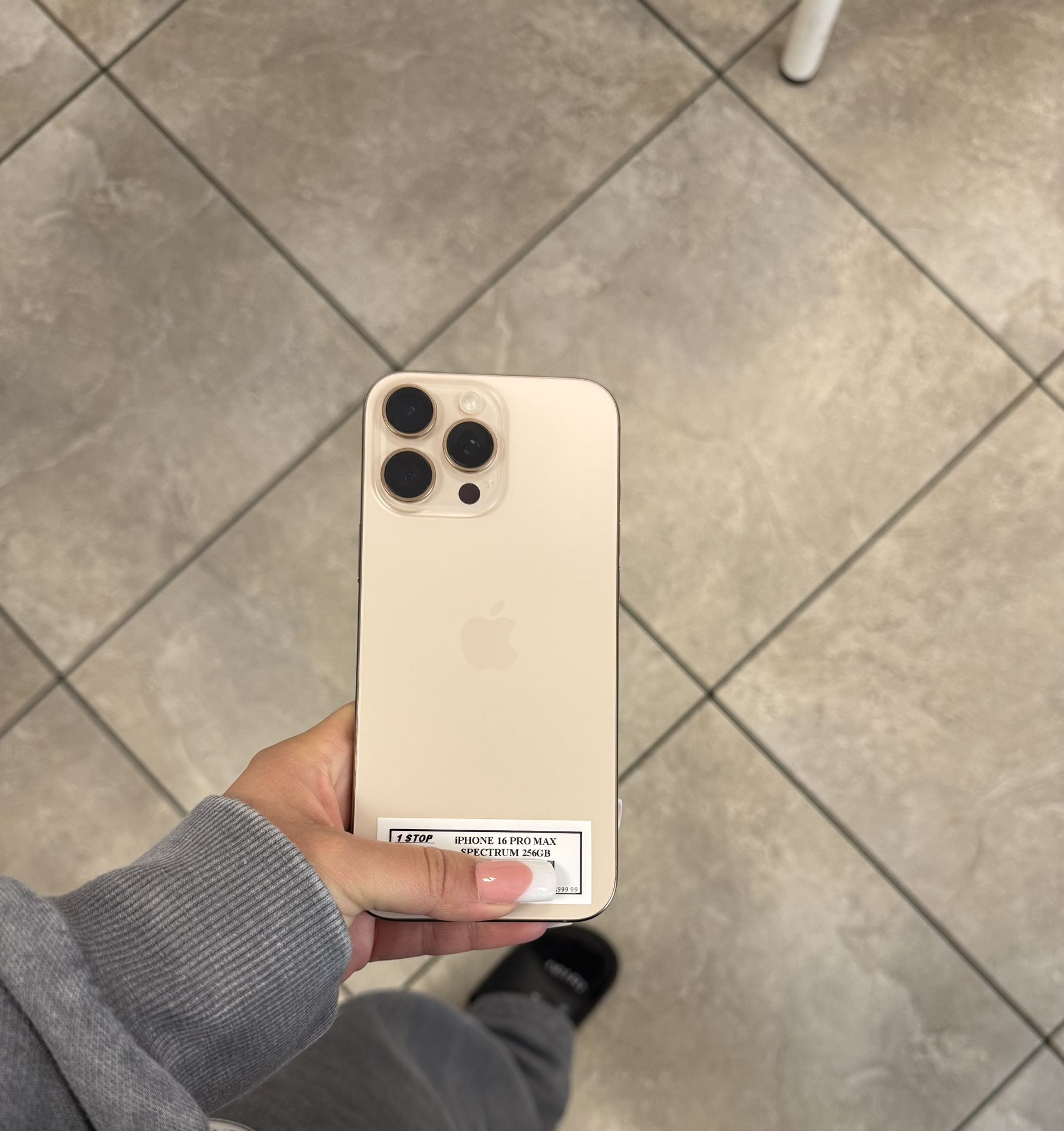 iPHONE 16 PRO MAX SPECTRUM MOBILE 