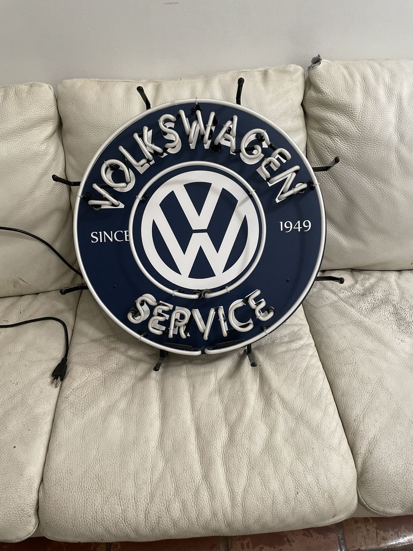 Vw Garage Service Neon Light