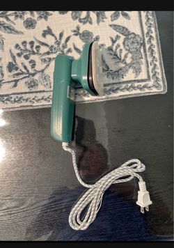 Steamer Iron Portable Steam Iron/ Pancha