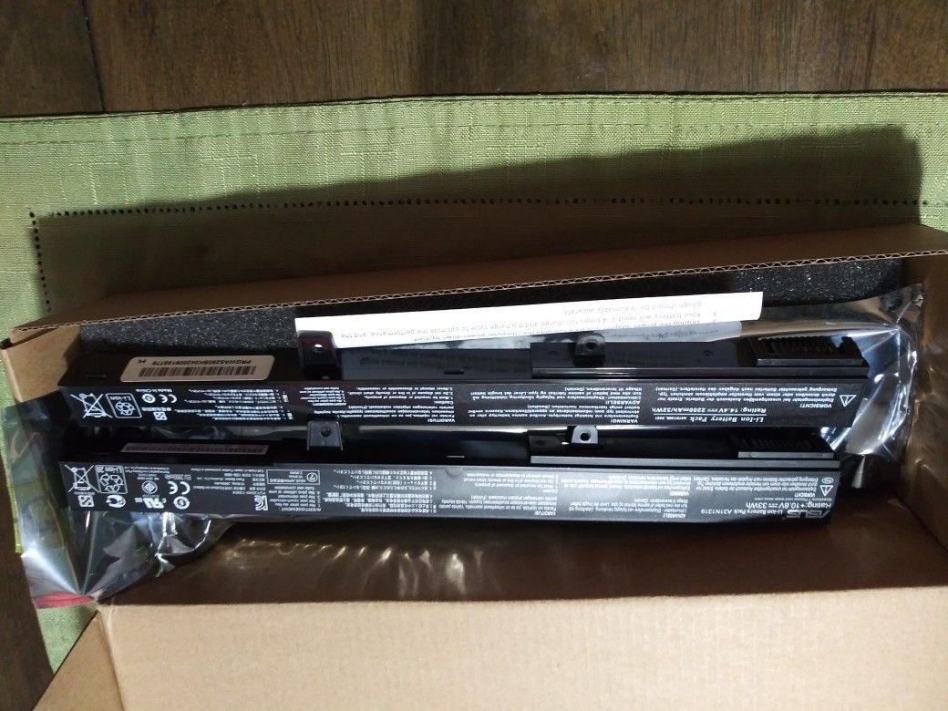 Asus Loptop. Battery