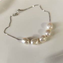 Sterling silver freshwater pearls Bracelet