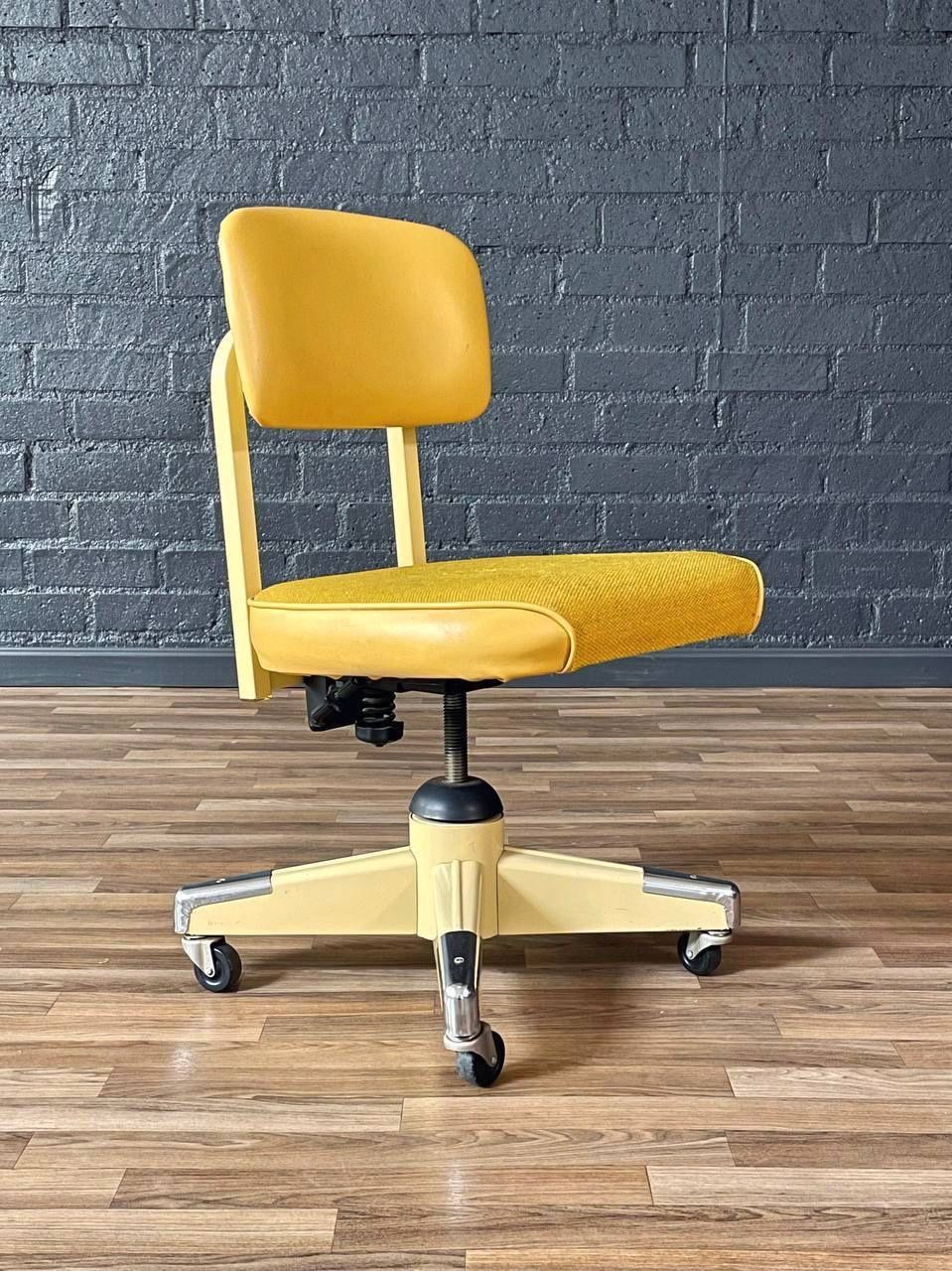 Vintage Industrial Modern Rolling Desk Chair by Flewelling Division for Eck-Adams Corp, Model 302 - Delivery Available