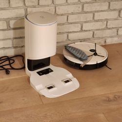 Yeedi Robot AI vacuum
