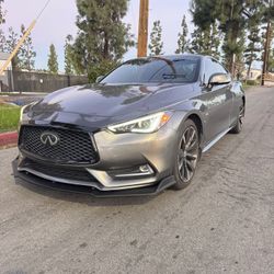 2019 Infiniti Q60 AWD 