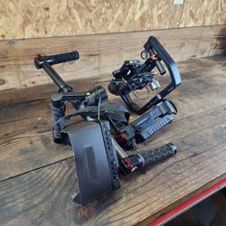 Ronin -M DJI Profesional Stabilized Gimble System With Lots Of Extras