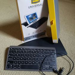 Wireless/Bluetooth Keyboard