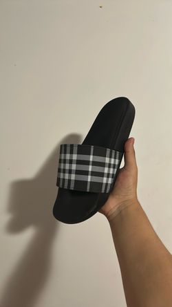 Burberry slides