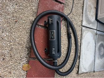 Pet blower
