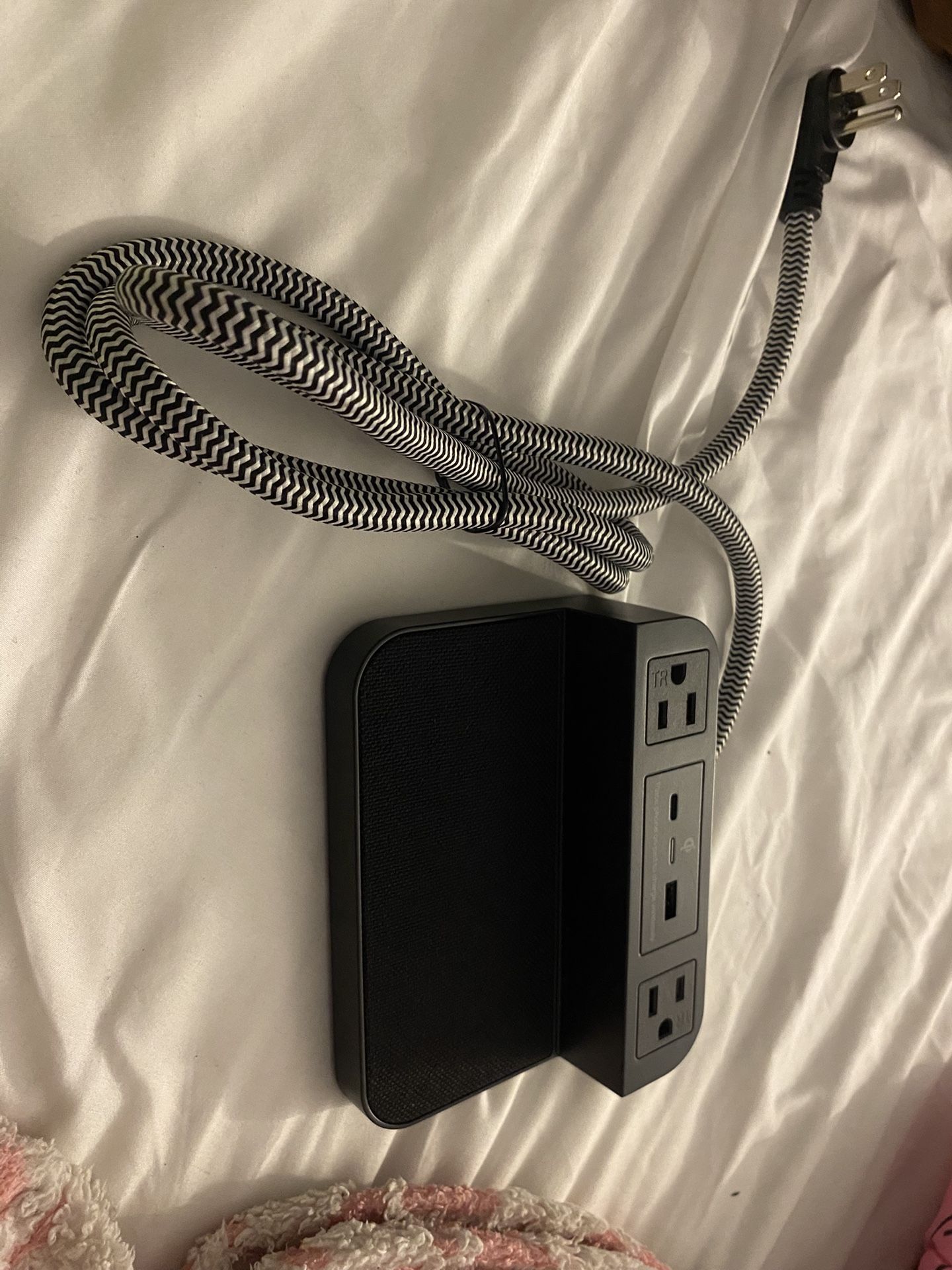 Nonstop Wireless Station.