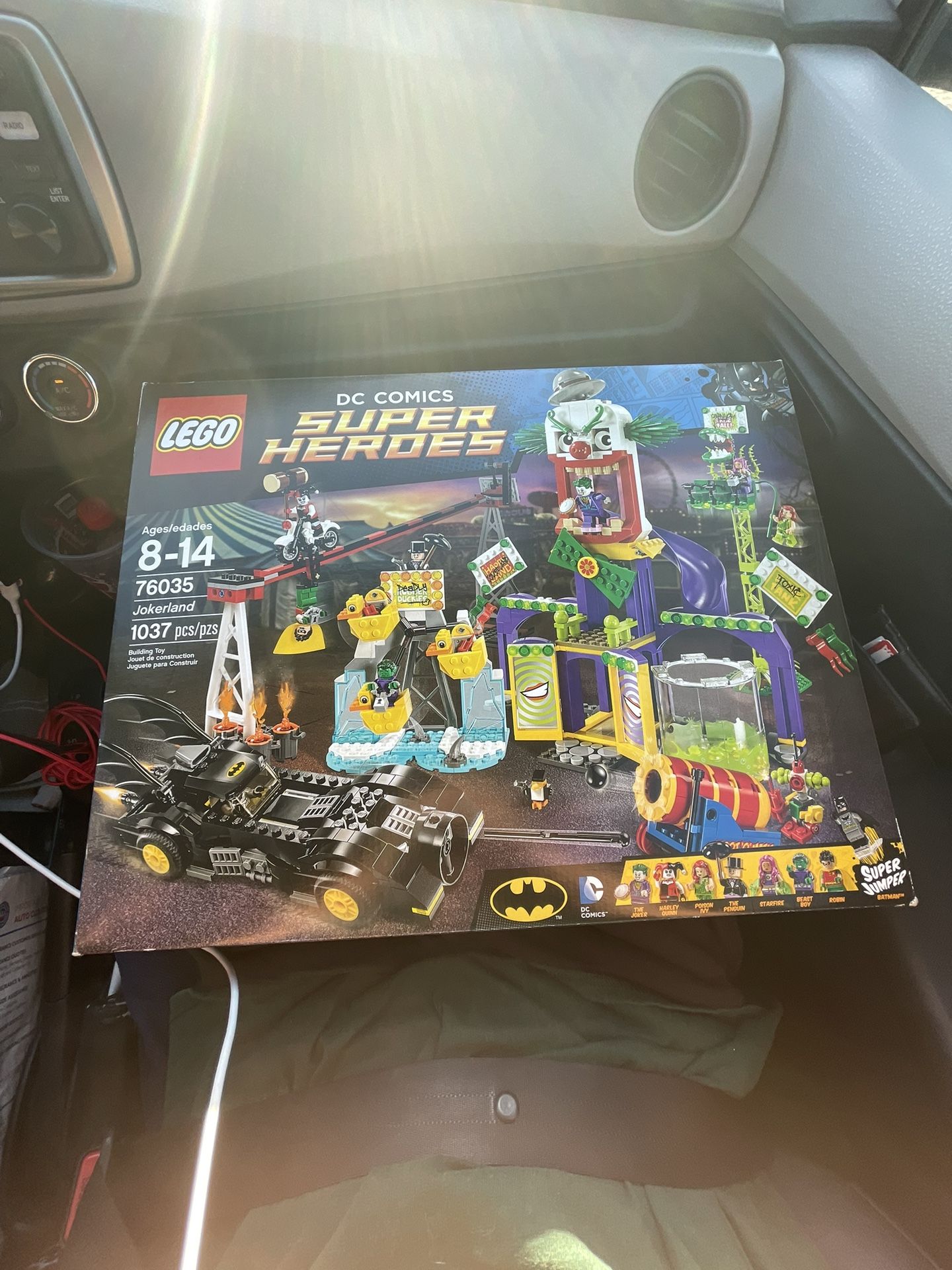 LEGO 76035 DC Comics Super Heroes Jokerland