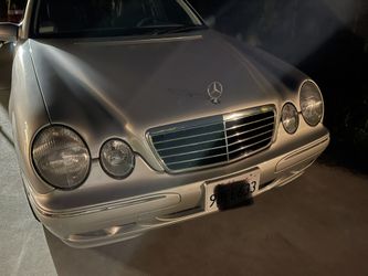 2001 Mercedes-Benz E-Class