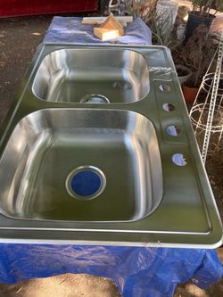 Kitchen sink