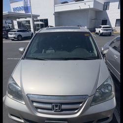 2006 Honda Odyssey 