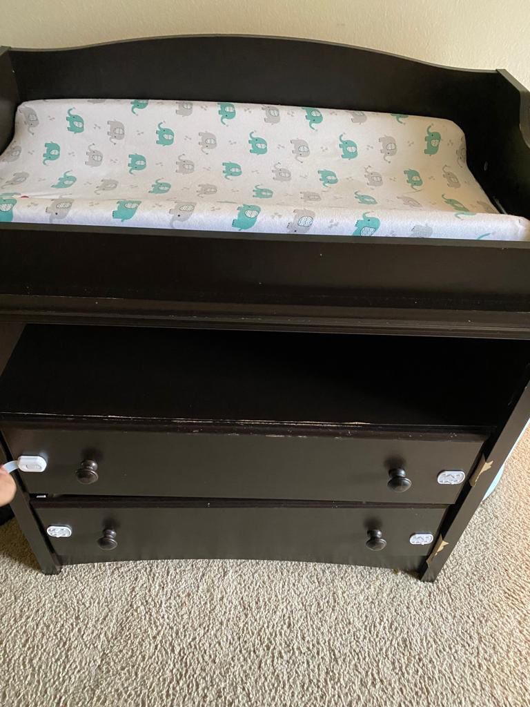 Free Baby Changing Table
