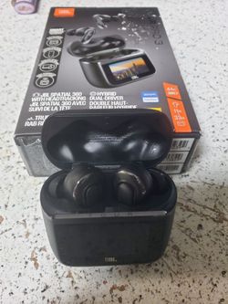 JBL PRO TOUR 3 BRAND NEW
