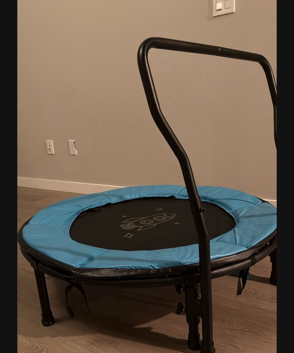 Lightly Used Kids New Trampoline!