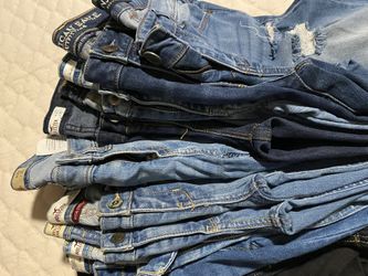 Bulk jean lot MUST BUY ALL
