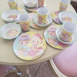 Prescious Moments Plate Set