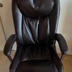 High-End Executive Leather & Wood Office Chair. LIKE NEW