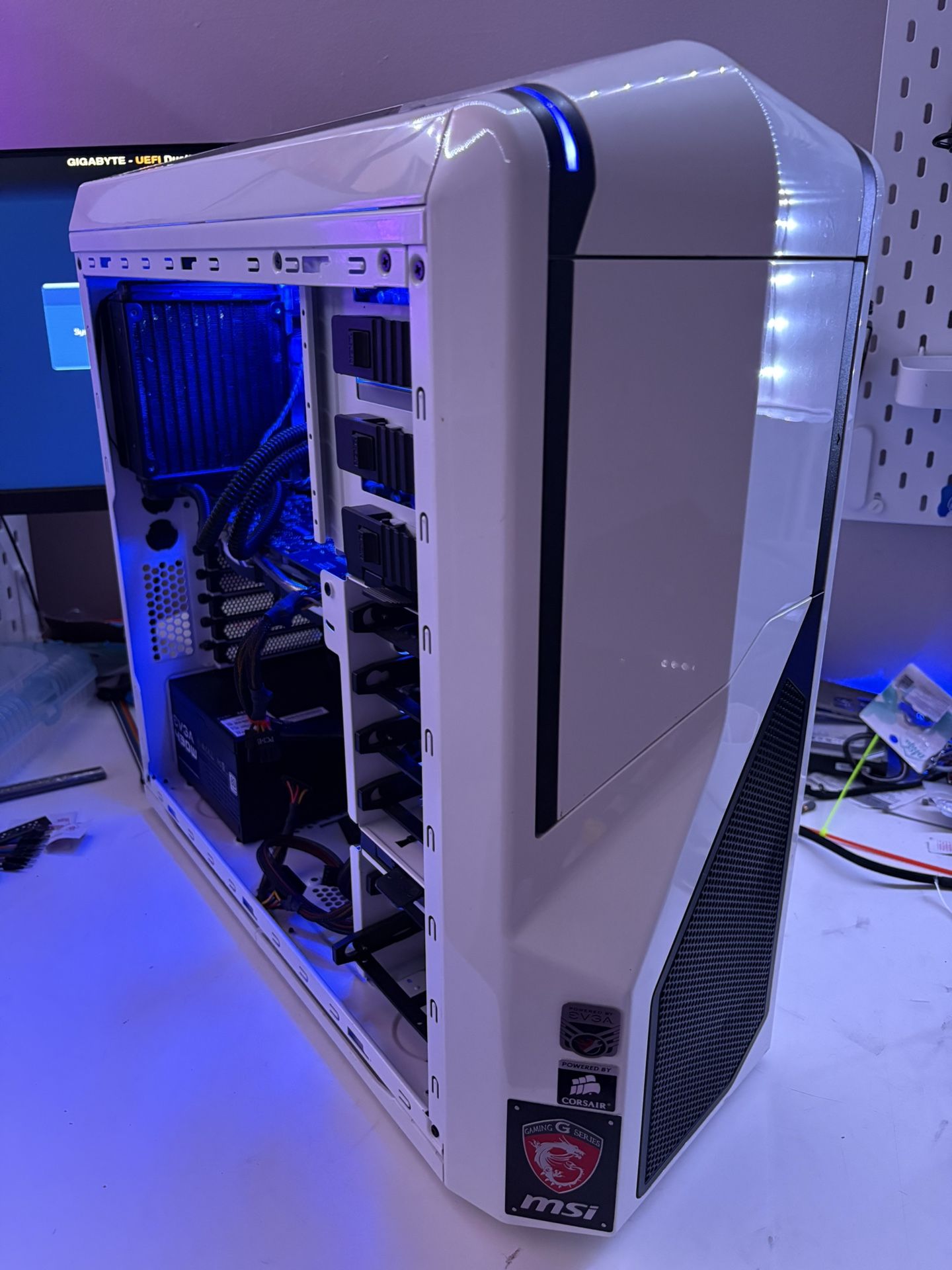 I7-3820 RX 570 GAMING PC