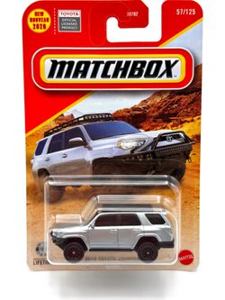 Matchbox 1:64 Scale Diecast Model - 2019 Toyota 4Runner