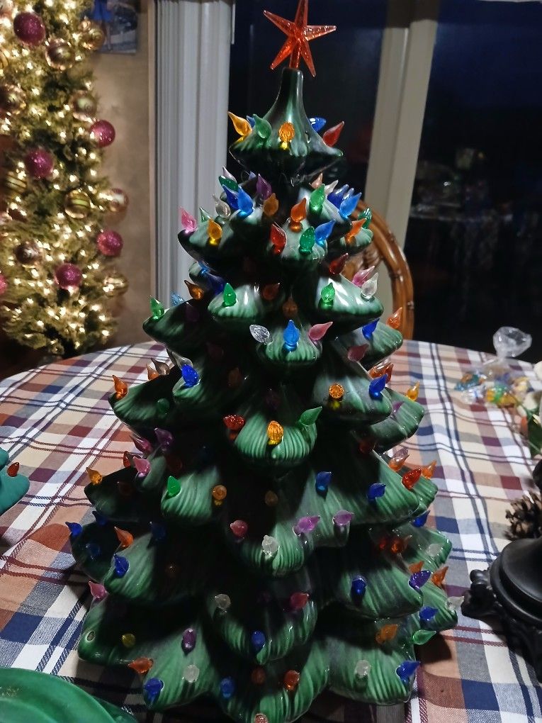 1970 Vintage Ceramic Christmas Tree 